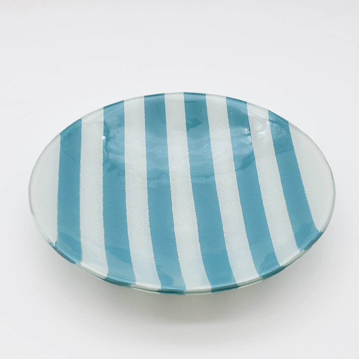 luisa-paix-o-vaisselle-portugaise-marinha-grande-plat-verre-turquoise image 4