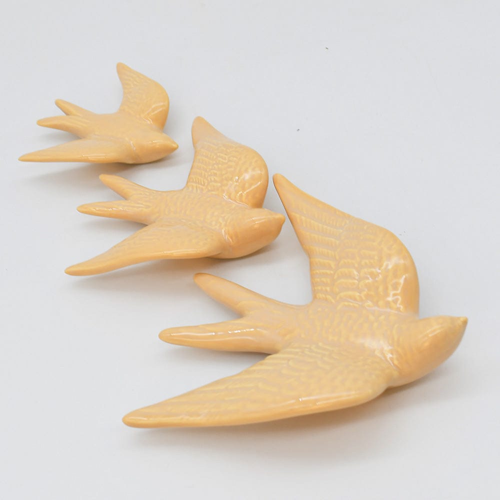 luisa-paix-o-hirondelle-c-ramique-beige-13-cm-d-coration-portugaise image 4