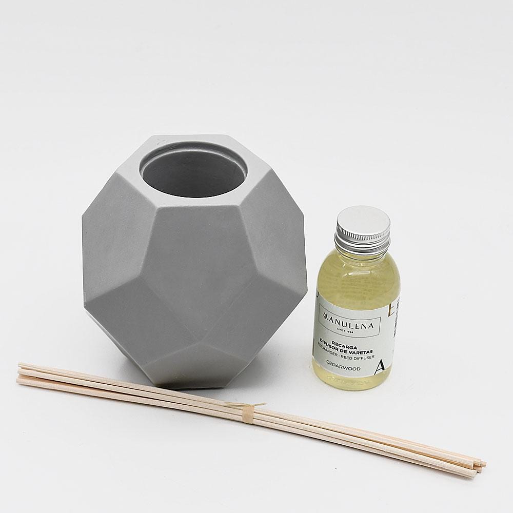 luisa-paix-o-diffuseur-parfum-cire-naturelle-bois-de-c-dre-13-cm image 3