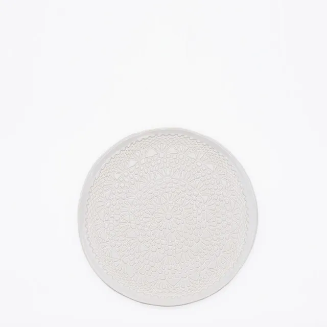 luisa-paix-o-carimbada-assiette-blanche-20-cm-dessert image 1
