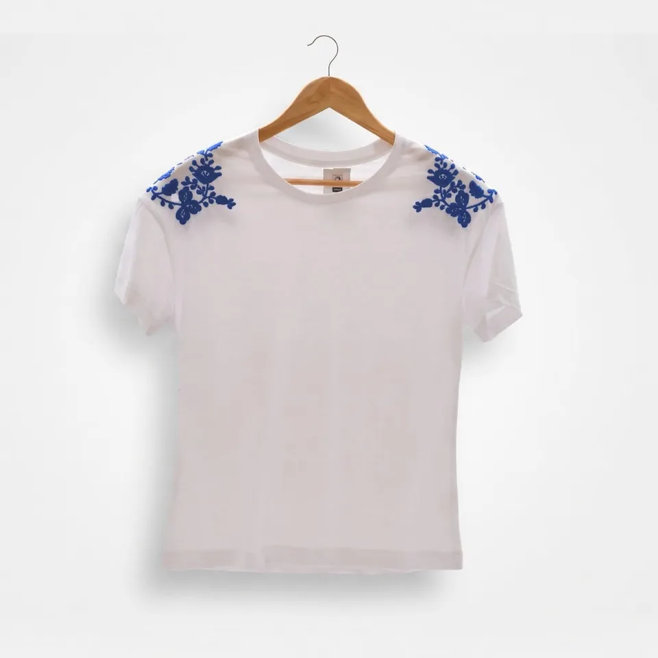 luisa-paix-o-viana-tee-shirt-blanc-brod-main-coton image 1