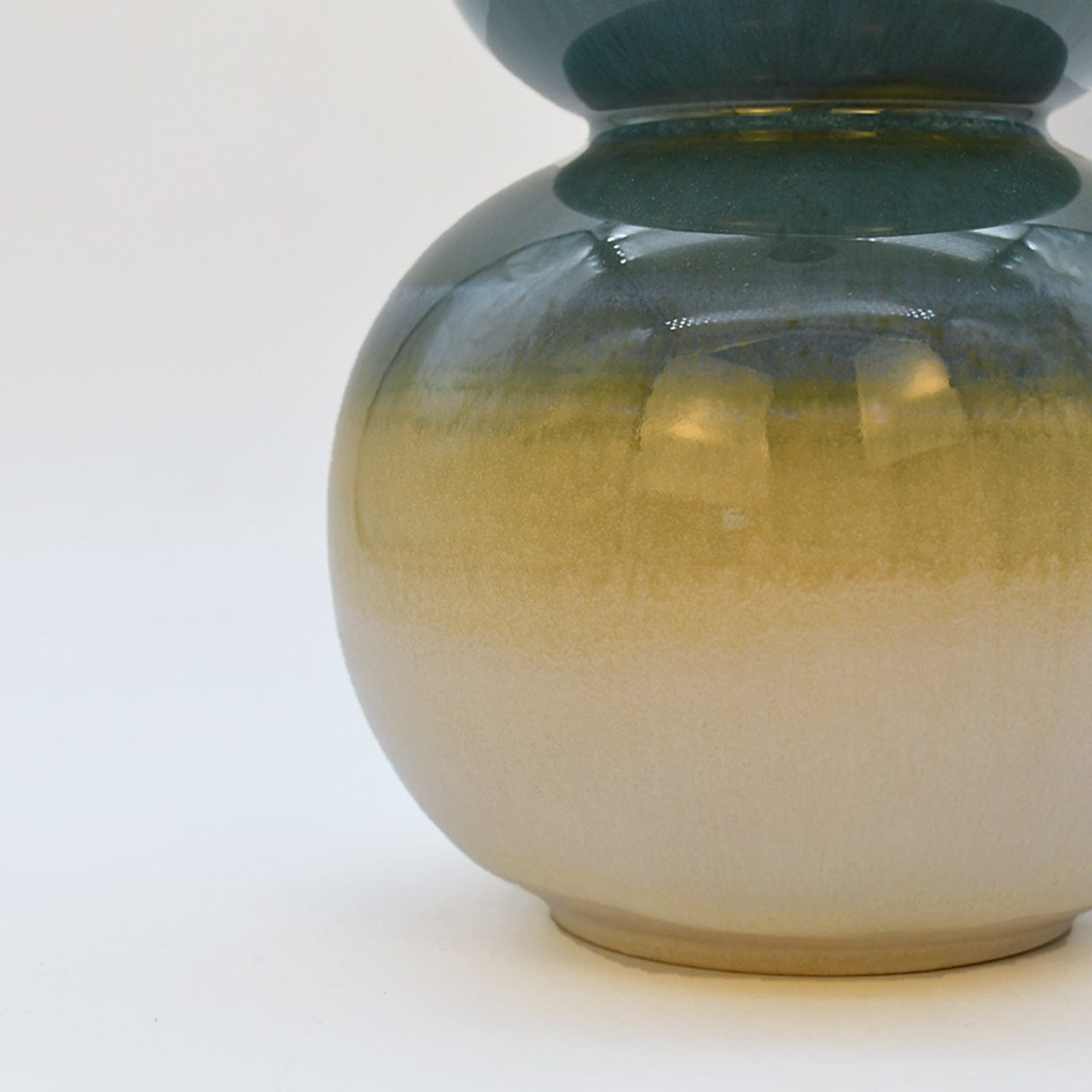 luisa-paix-o-harmonia-vase-en-gr-s-22-cm-c-ramique-brillante image 5