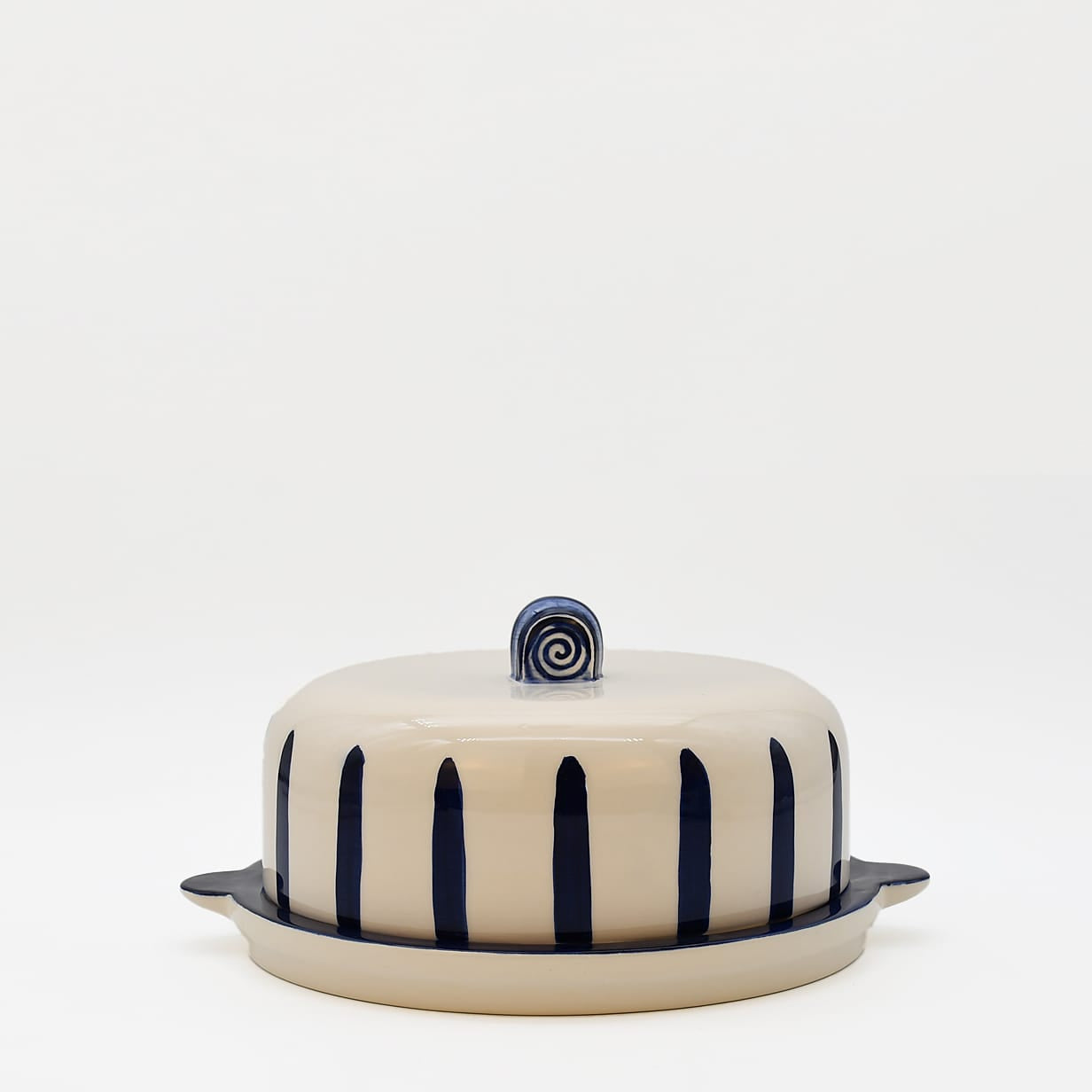 luisa-paix-o-costa-nova-mar-plateau-fromage-cloche-bleu image 1