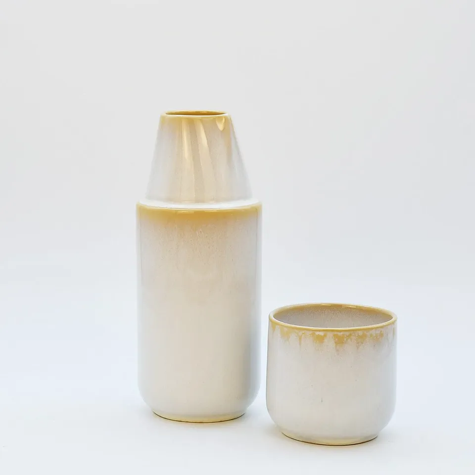 luisa-paix-o-amazonia-bouteille-gr-s-blanc-tasse-0-6-l image 1