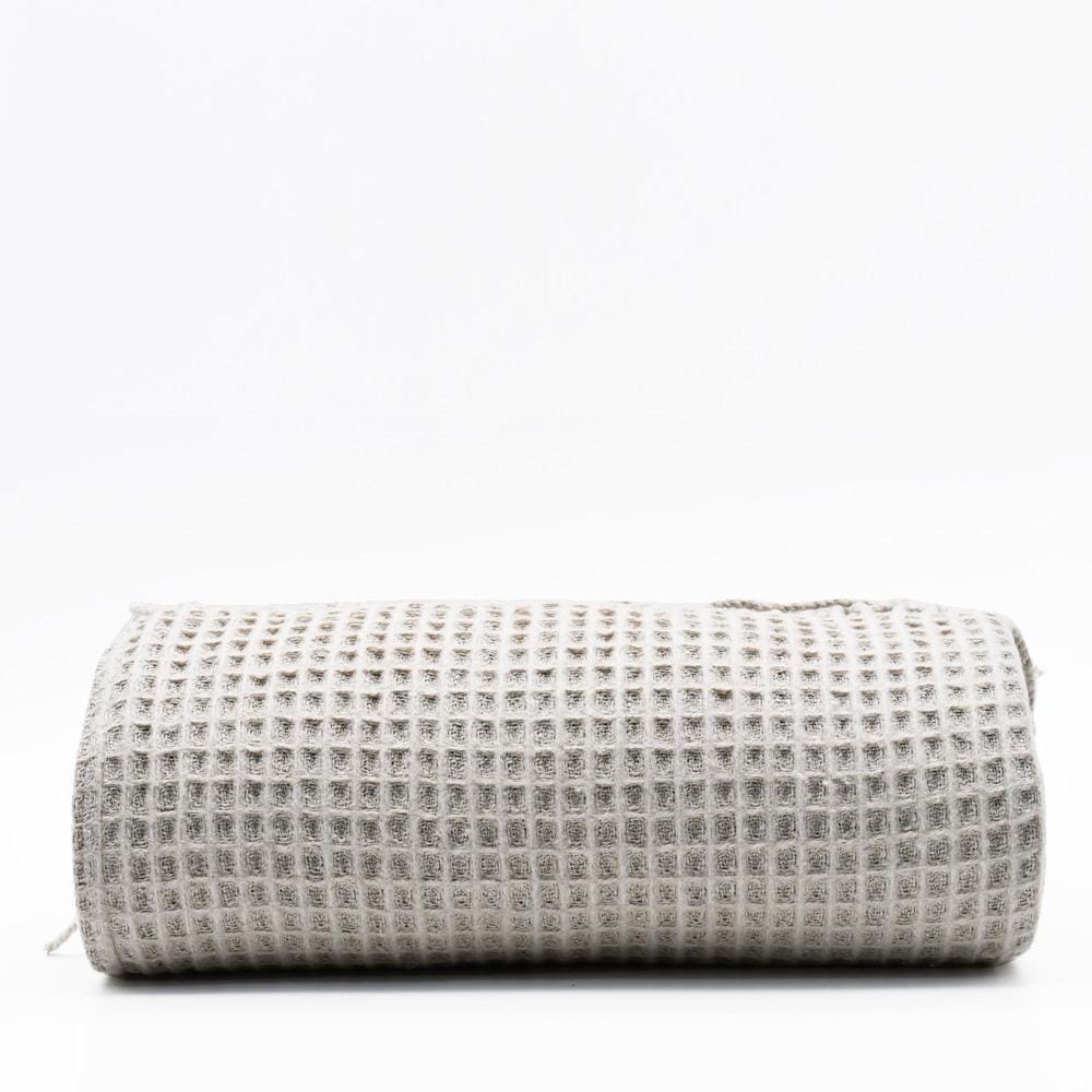 luisa-paix-o-coton-gaufr-plaid-beige-200x140-cm-doux image 1