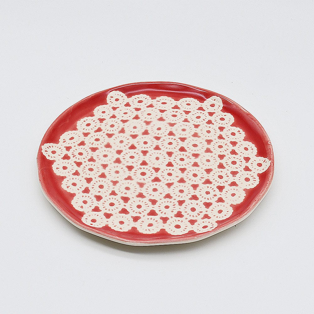 luisa-paix-o-renda-assiette-c-ramique-rouge-22-cm-motif-1 image 6
