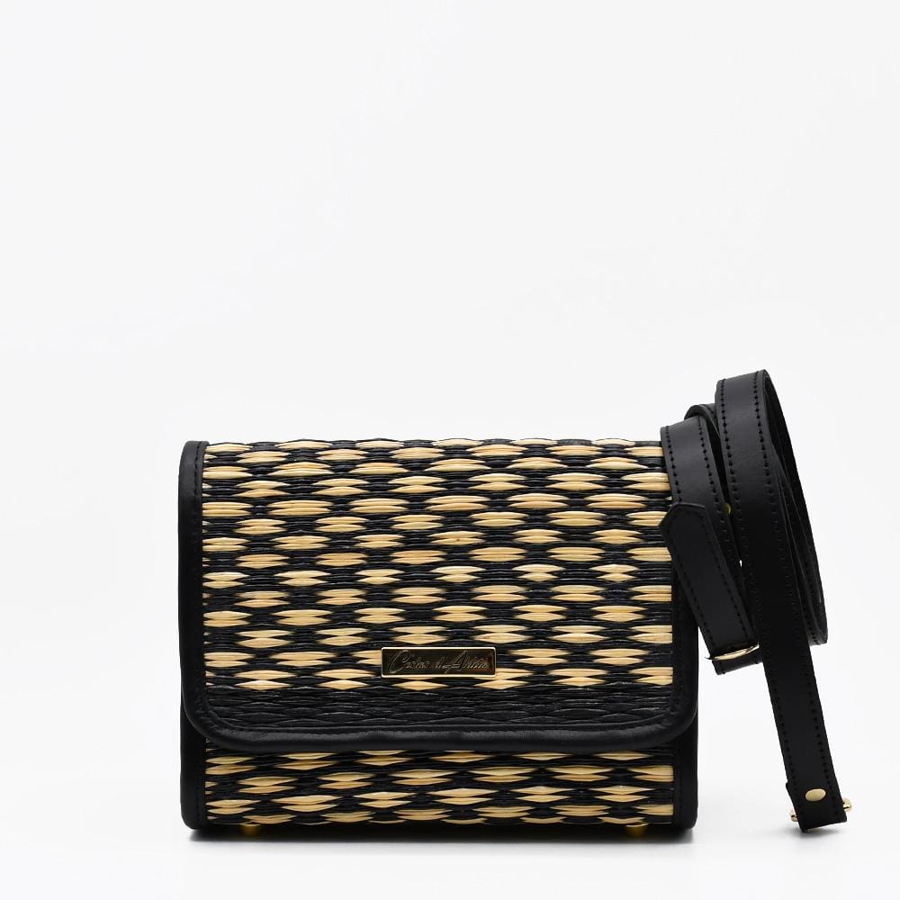 luisa-paix-o-accessoires-du-portugal-sac-pochette-jonc-noir-23cm image 1