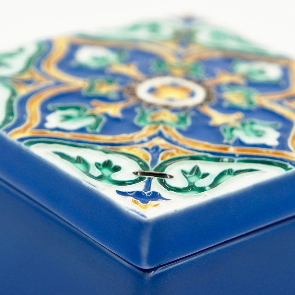 luisa-paix-o-azulejo-bo-te-c-ramique-9-cm-peinte-main image 3