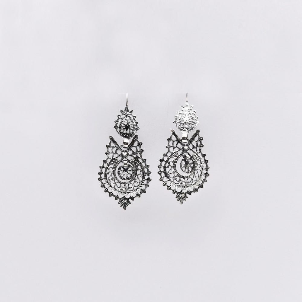 luisa-paix-o-bijoux-du-portugal-rainha-boucles-oreilles-argent-oxyd image 1