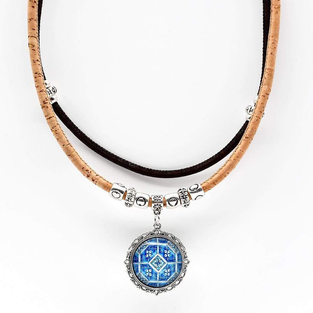 luisa-paix-o-bijoux-du-portugal-collier-azulejo-bleu-blanc-li-ge image 1