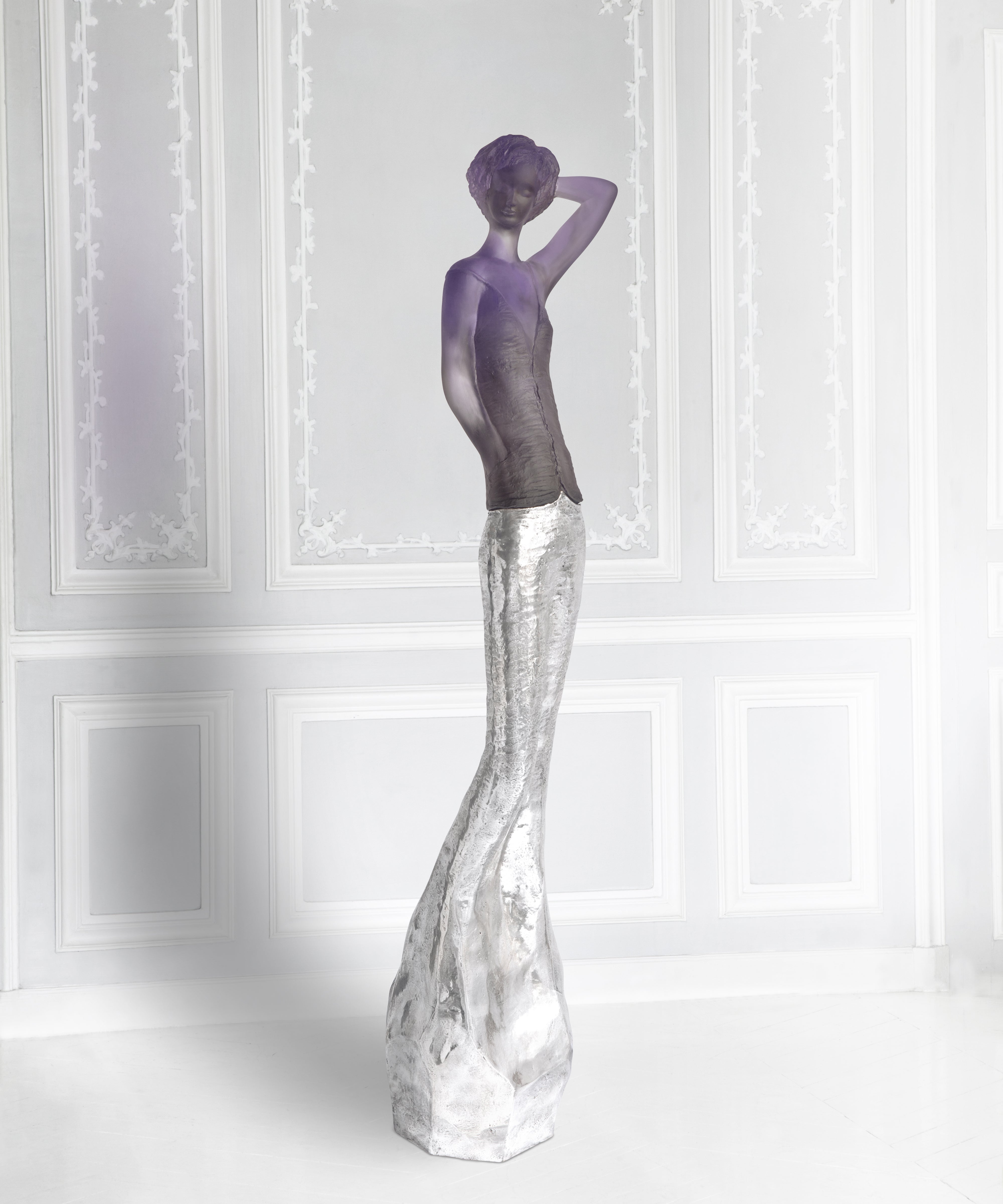 daum-in-s-sculpture-cristal-grise-violette-75-ex image 3