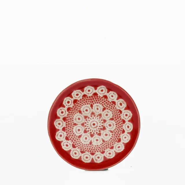 luisa-paix-o-renda-assiette-c-ramique-rouge-22-cm-motif-1 image 1