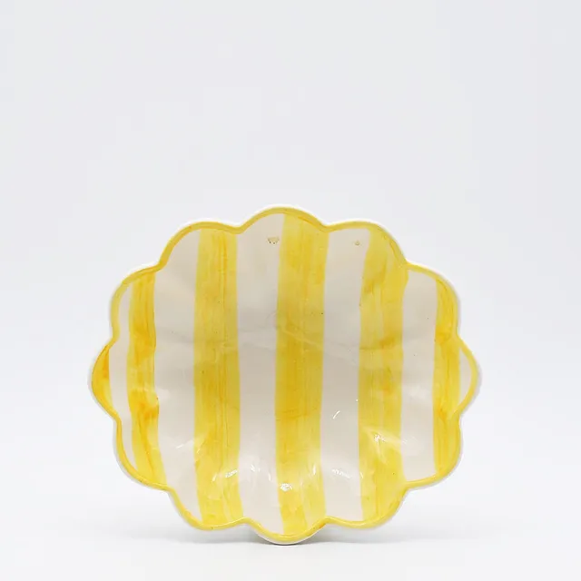 luisa-paix-o-costa-nova-mar-plat-jaune-ray-service image 1