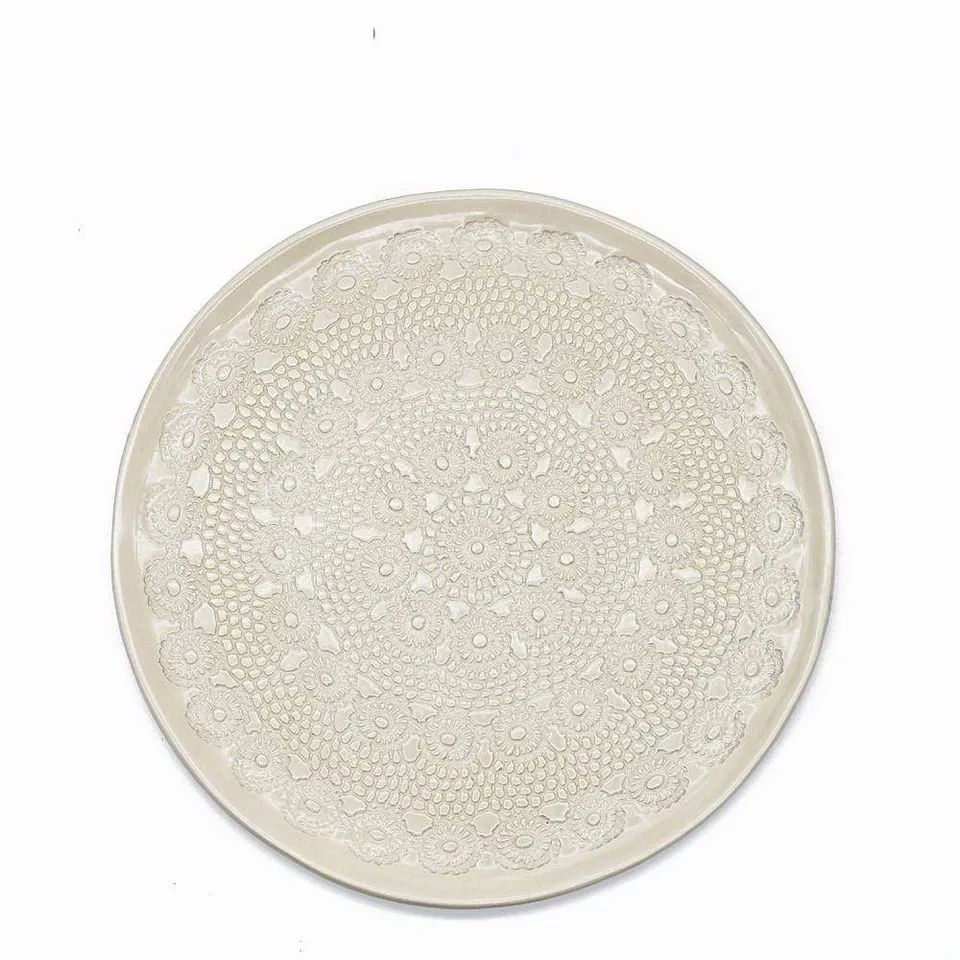 luisa-paix-o-vaisselle-portugaise-assiette-flores-beige-27cm image 1