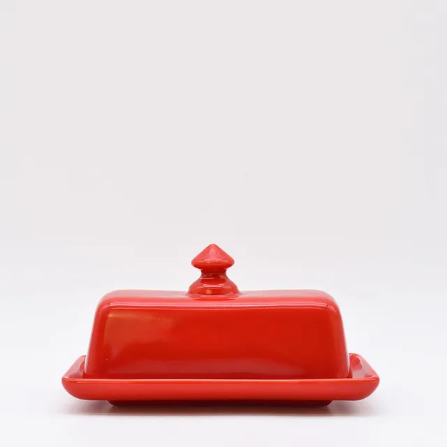 luisa-paix-o-vaisselle-portugaise-beurrier-c-ramique-rouge-20-cm image 1