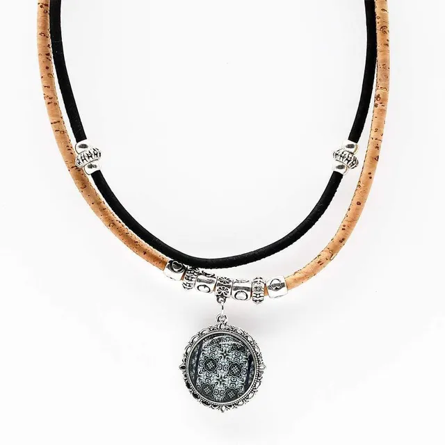 luisa-paix-o-azulejo-collier-li-ge-pendentif-gris-bleu-45-cm image 1
