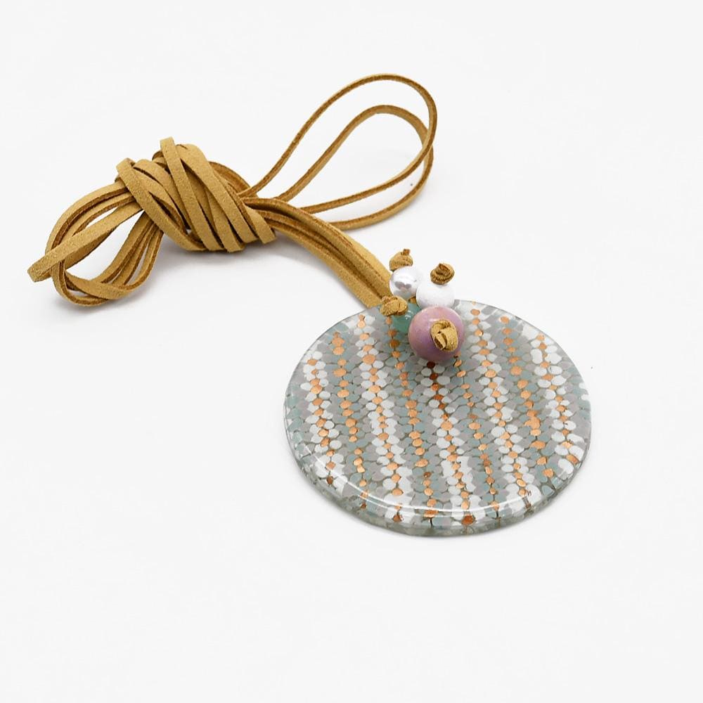 luisa-paix-o-bijoux-marinha-grande-collier-verre-cuir-76-cm image 2