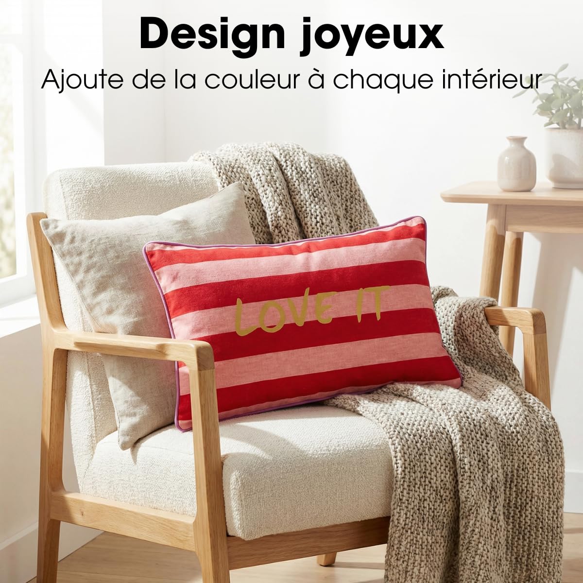 mica-decorations-love-it-coussin-d-coratif-55x35cm-rouge-rose image 7