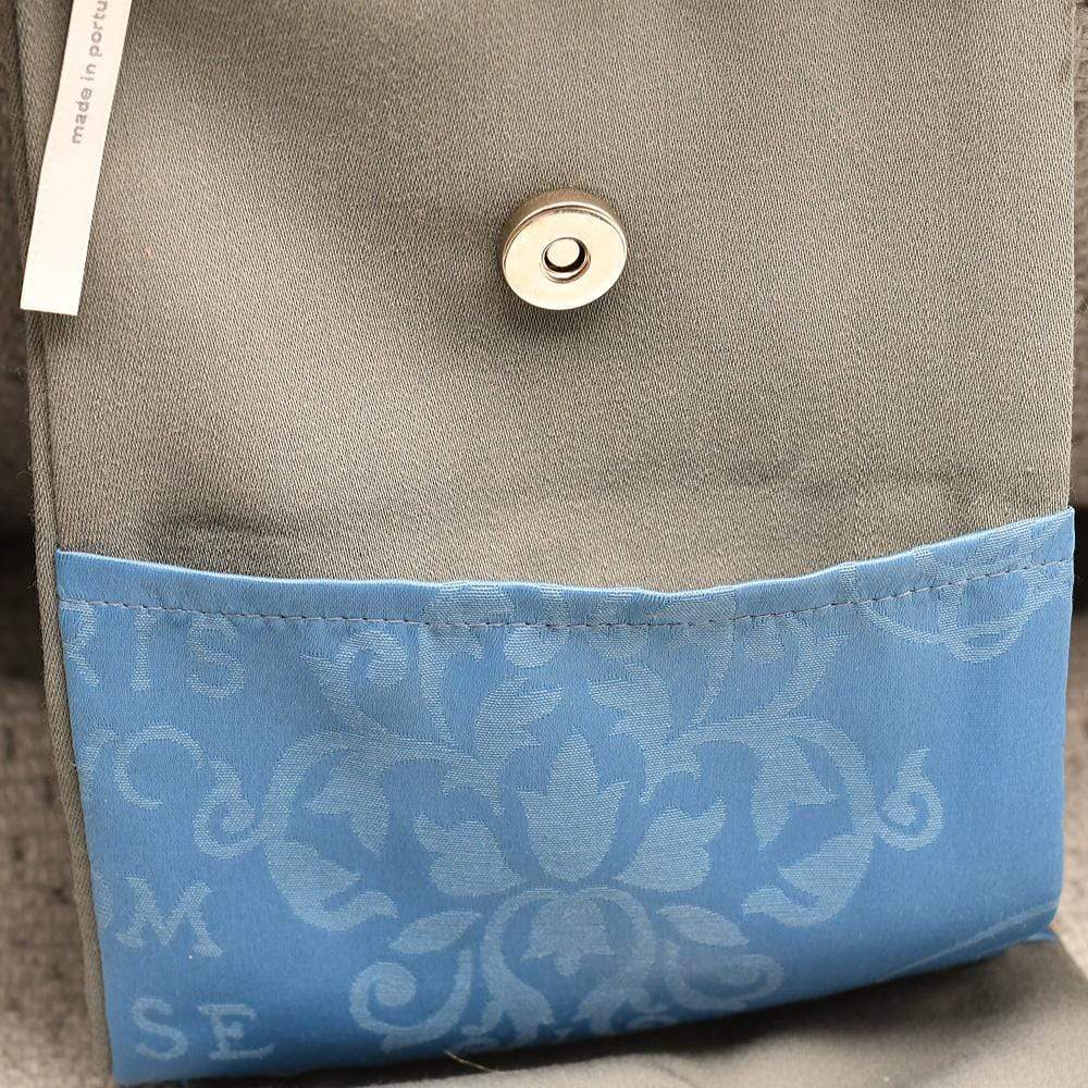 luisa-paix-o-sac-fourre-tout-tapis-portugais-gris image 3