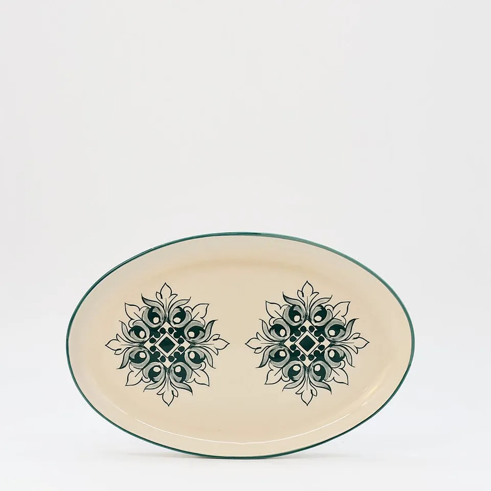 luisa-paix-o-bras-o-26-cm-plat-ovale-c-ramique-vert image 1