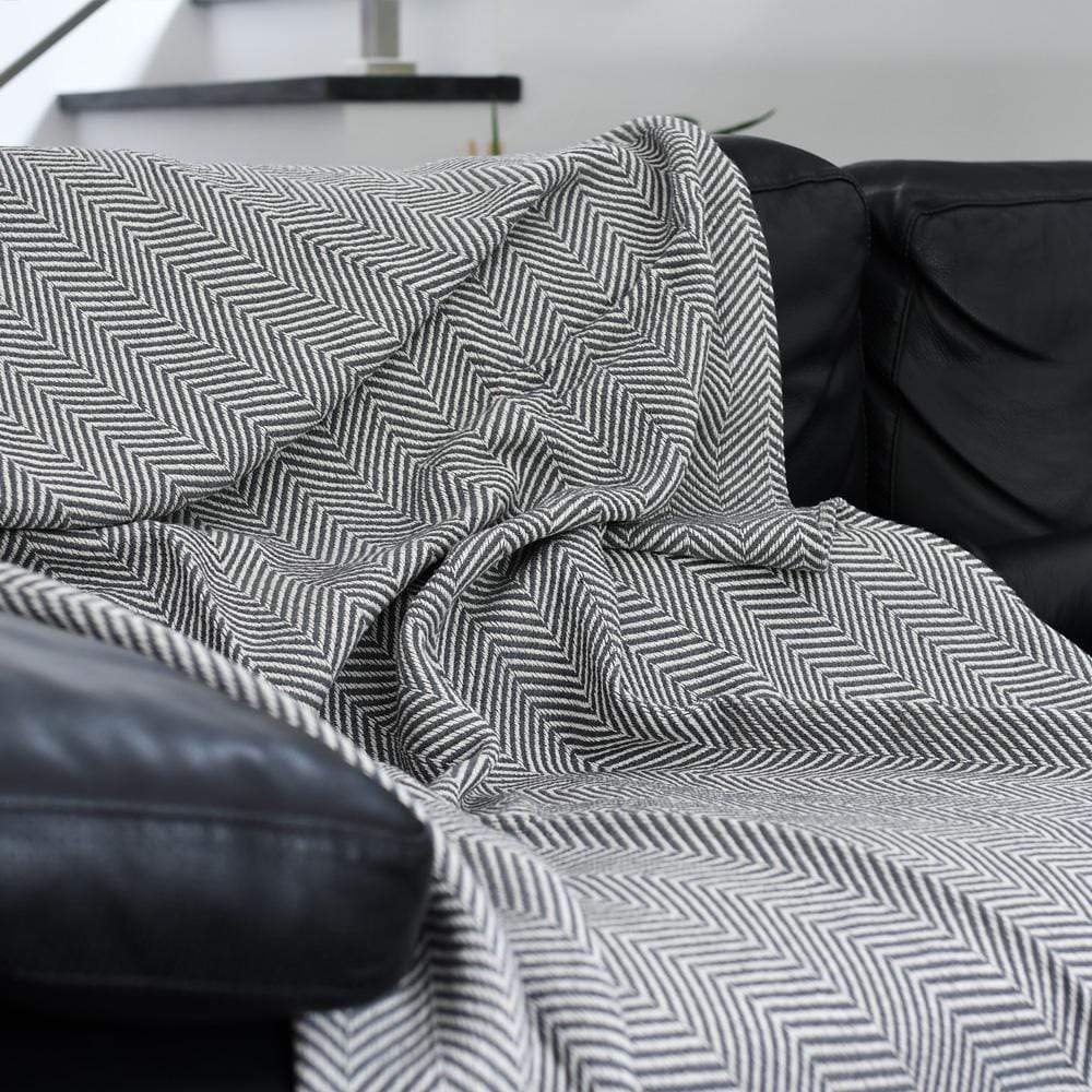 luisa-paix-o-chevrons-plaid-coton-bordeaux-200x135-cm image 7