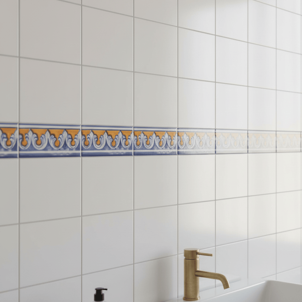 luisa-paix-o-azulejos-frise-carrelage-peint-main-15x7-5cm-2 image 2