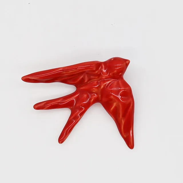 luisa-paix-o-hirondelle-c-ramique-rouge-d-co-murale-10-cm image 1