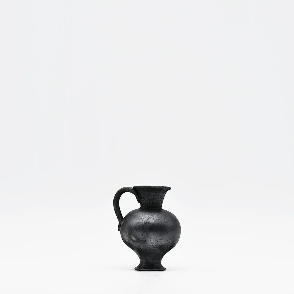 luisa-paix-o-pot-bisalh-es-terre-cuite-noire-9cm-3 image 1