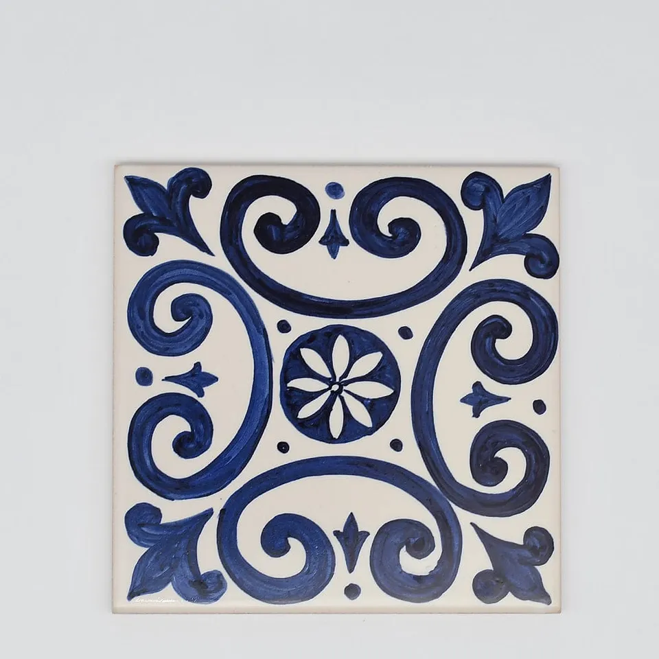 luisa-paix-o-azulejos-padr-o-carreau-14x14-cm-xviie-peint-main image 1