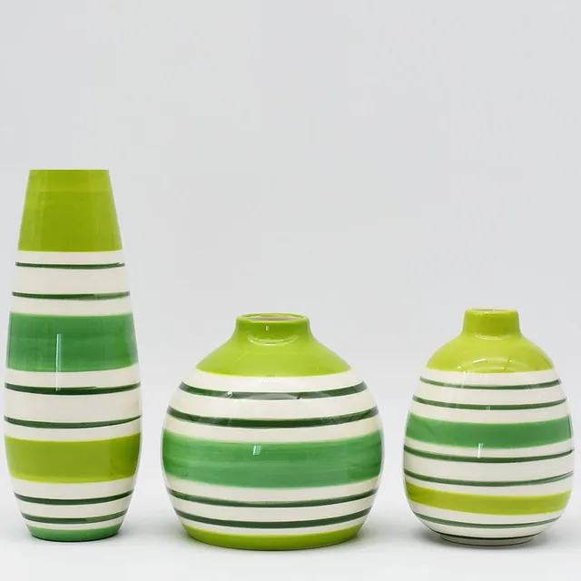 luisa-paix-o-ensemble-3-vases-ray-s-verts-c-ramique image 1