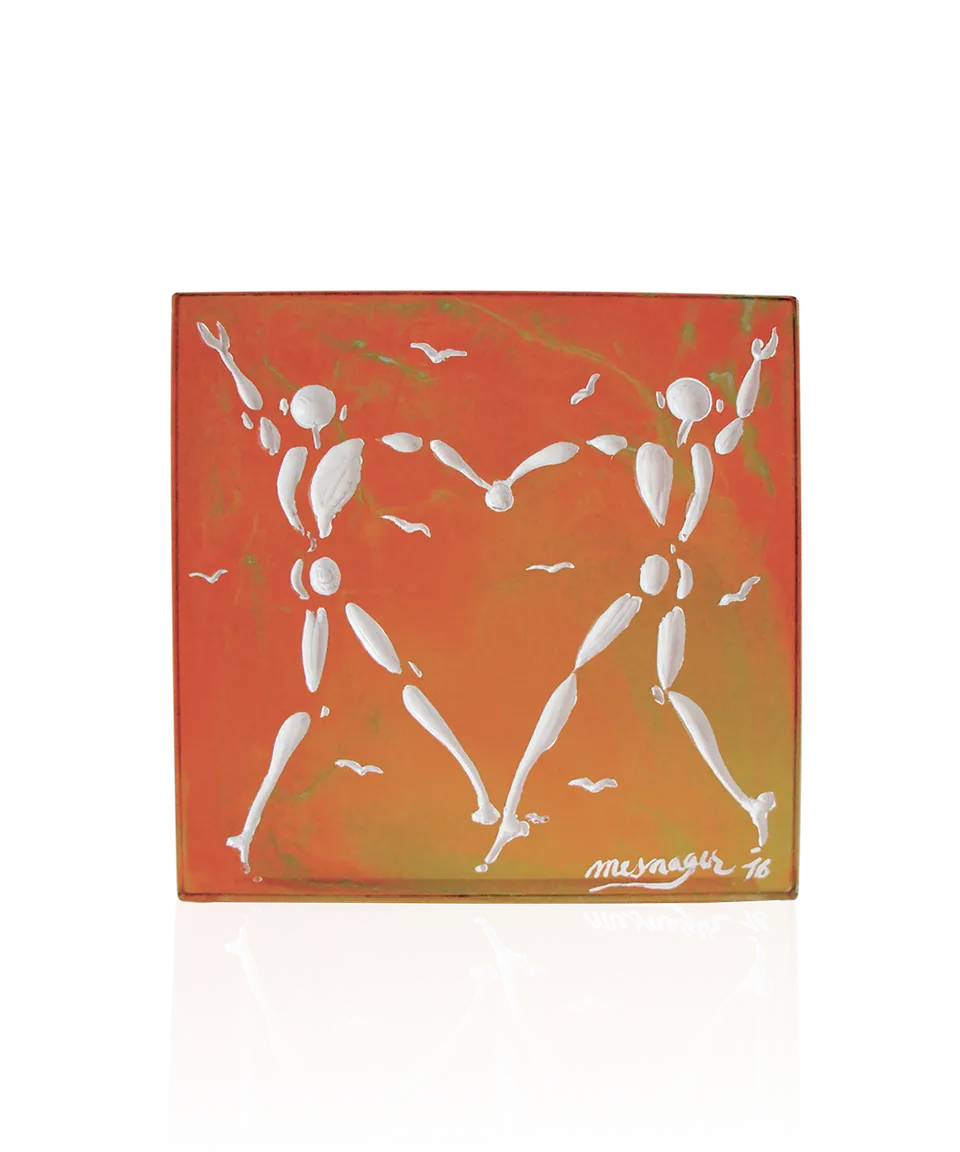 daum-art-cristal-love-dance-sculpture-ambre-j-r-me-mesnager image 1
