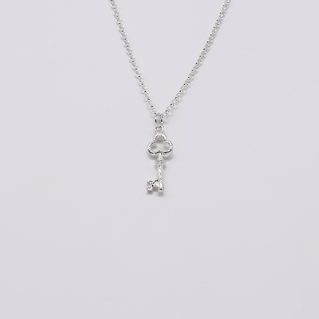 luisa-paix-o-bijoux-chave-da-felicidade-charm-argent-925 image 1