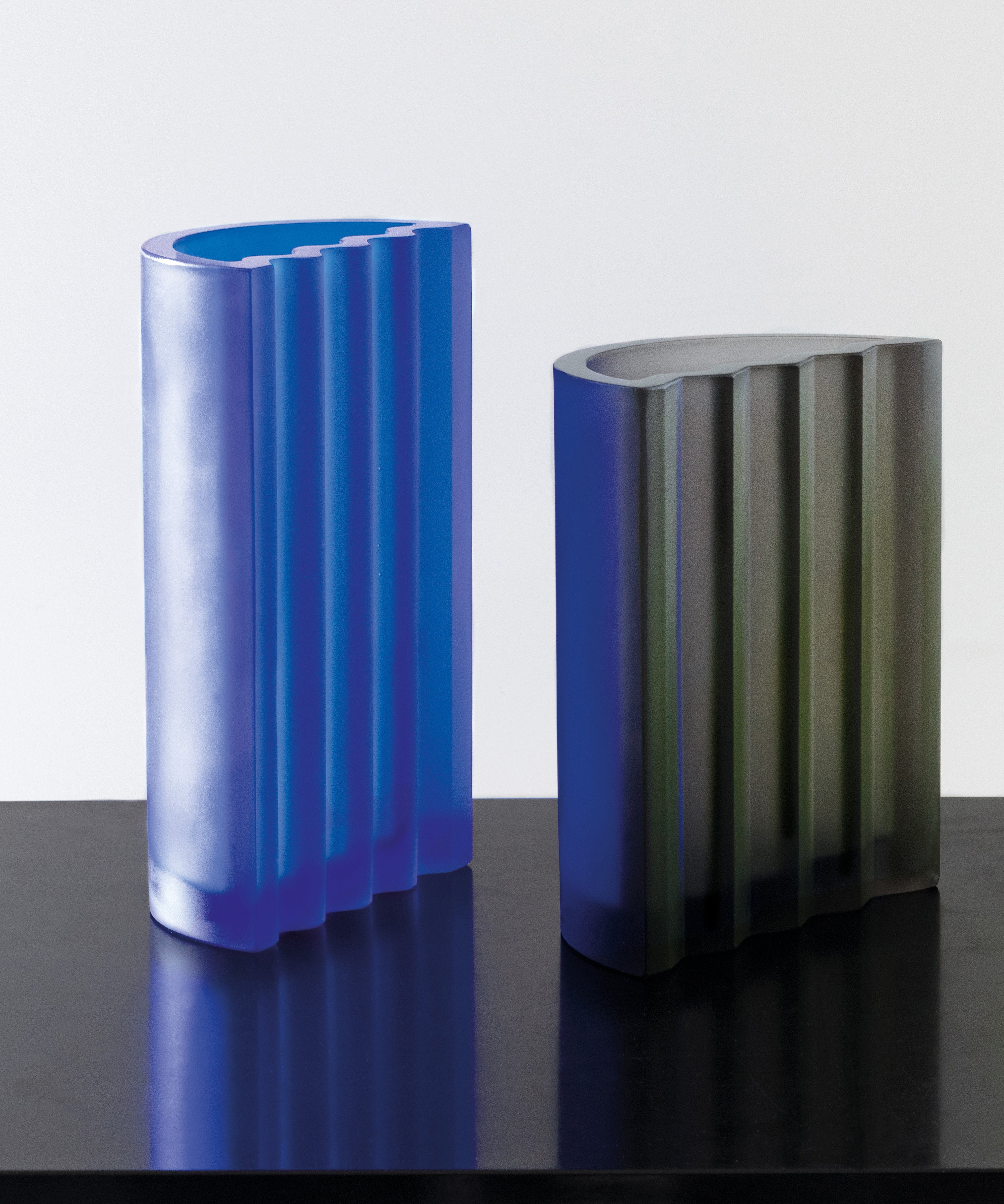 daum-zigzag-vase-grand-mod-le-bleu-wilmotte-300-ex image 2