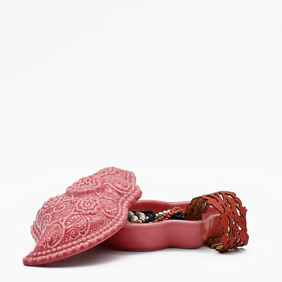 luisa-paix-o-cora-o-de-viana-bo-te-c-ur-rose image 1