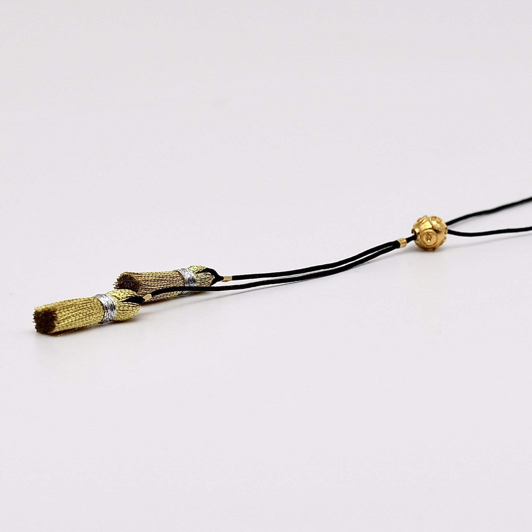 luisa-paix-o-conta-viana-collier-argent-dor-coton-r-glable image 4