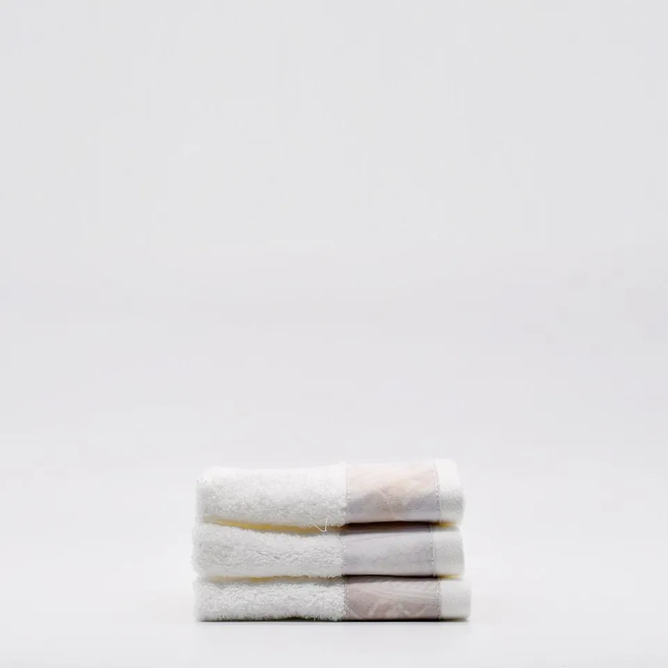 luisa-paix-o-essuie-mains-coton-30x30-beige-lot-3-ponge image 1