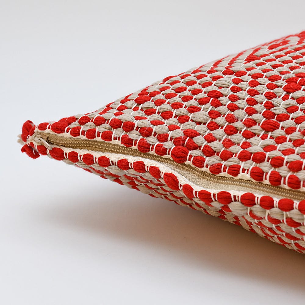 luisa-paix-o-housse-de-coussin-fibres-recycl-es-rouge-40x40cm image 4