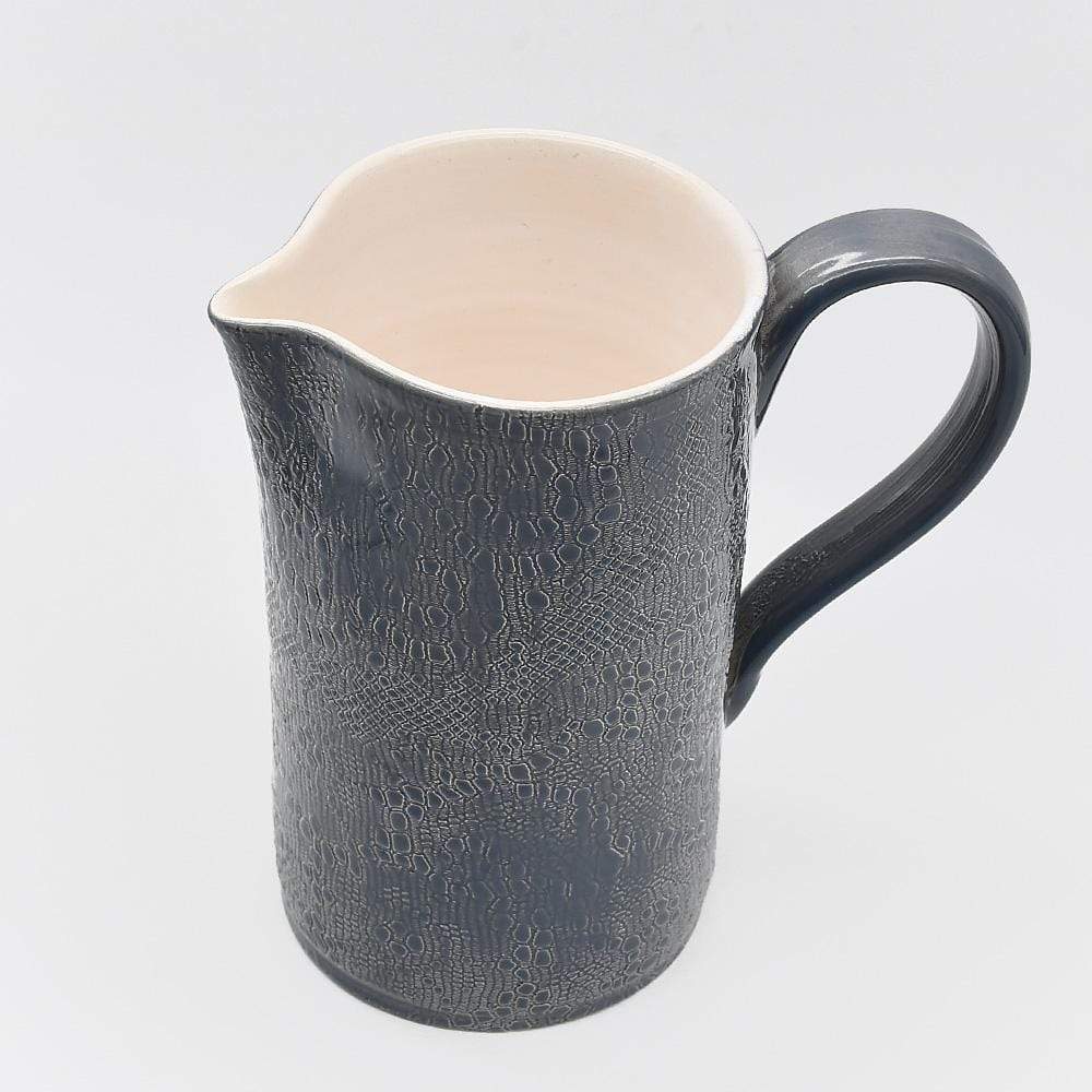 luisa-paix-o-vaisselle-portugaise-carafe-renda-bleue-19-cm image 2