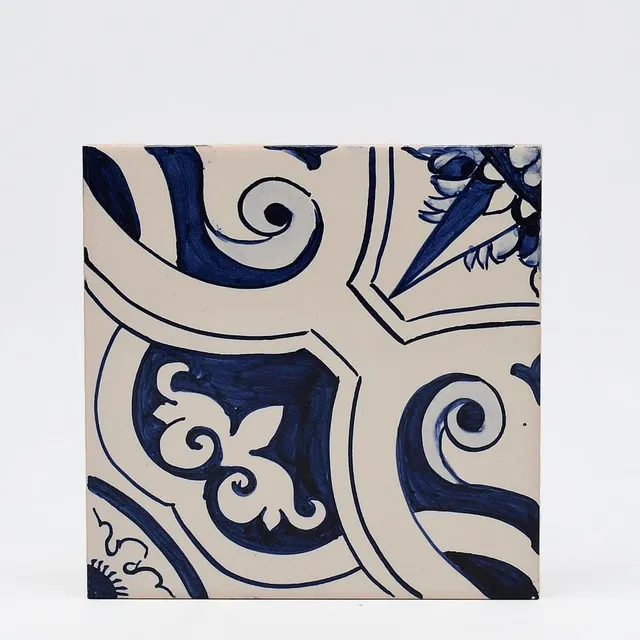 luisa-paix-o-azulejos-padr-o-carreau-fin-15x15cm-peint-main image 1