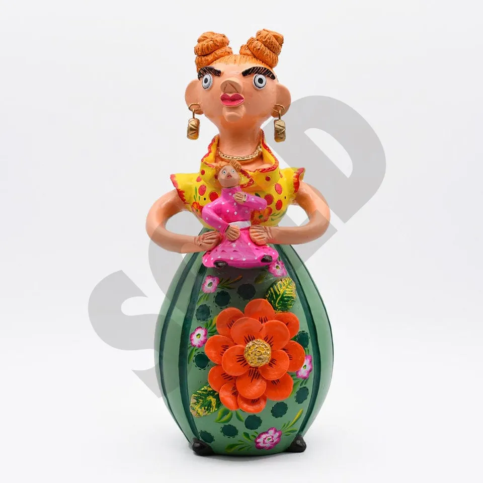 luisa-paix-o-prazeres-c-ta-boneca-minhota-poup-e-40-cm-sign-e image 1