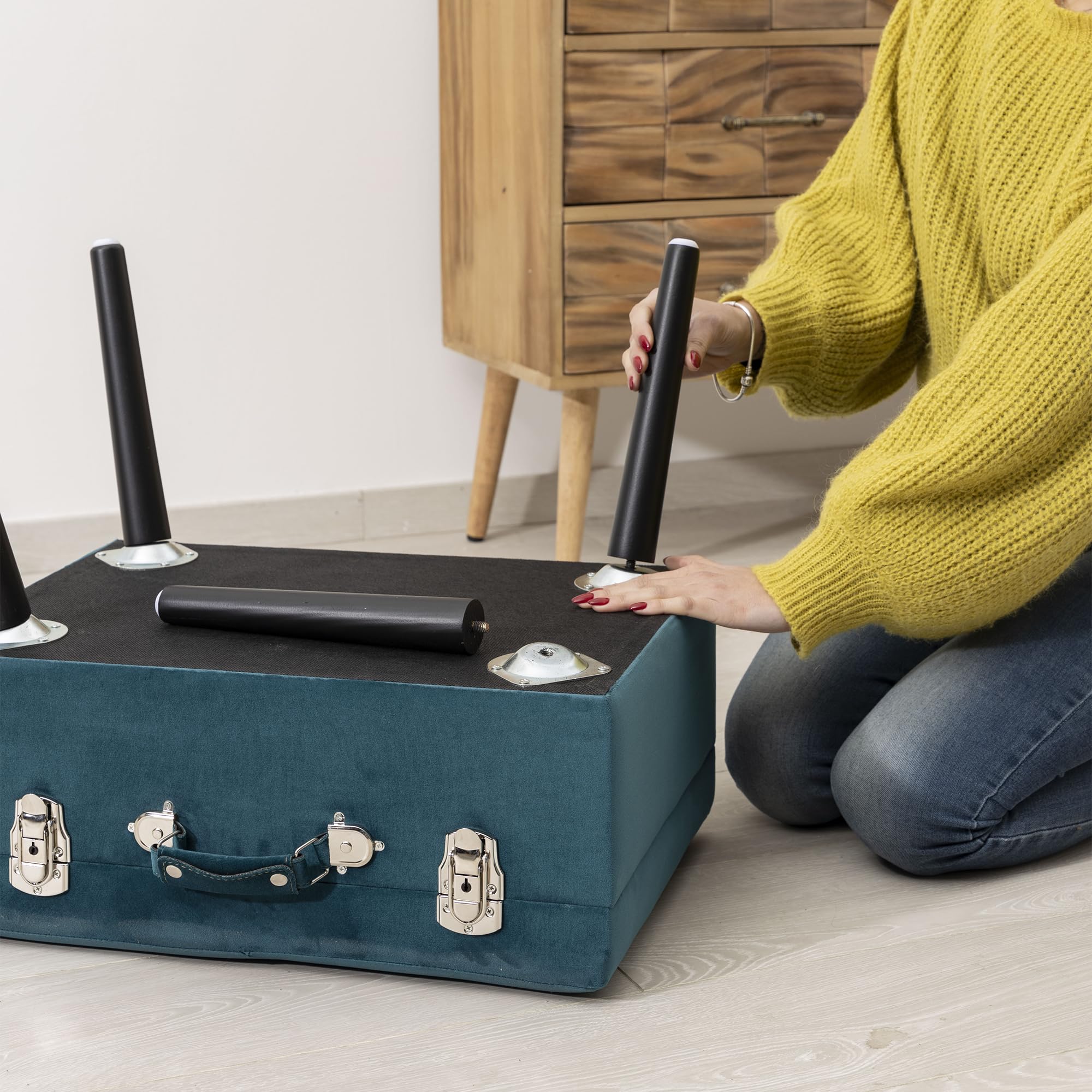 baroni-home-pouf-valise-velours-bleu-p-trole-50x35x46-coffre image 4